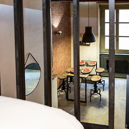 Small Factory Apartment ลียง ภายนอก รูปภาพ